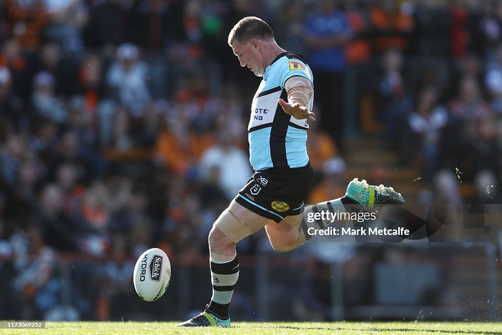 NRL Rd 25 - Tigers v Sharks