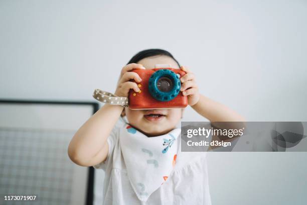 Baby Using Camera 22,341 Baby Camera Stock Photos, High-Res Pictures, and Images - Getty ...