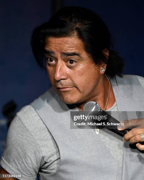 Alexander Raimundo Alex Reymundo Photos and Premium High Res Pictures - Getty Images