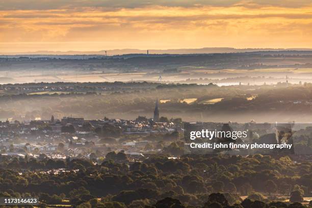 chesterfield's crooked spire with surrounding landscape. derbyshire - chesterfield foto e immagini stock