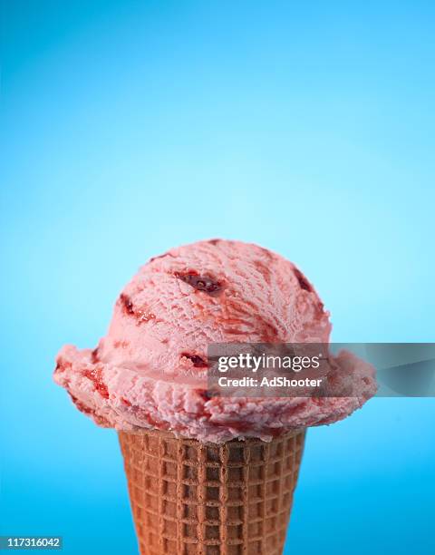 ice cream cone - cone shape stock pictures, royalty-free photos & images