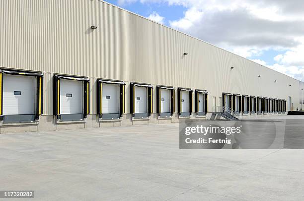 loading docks - loading dock 個照片及圖片檔