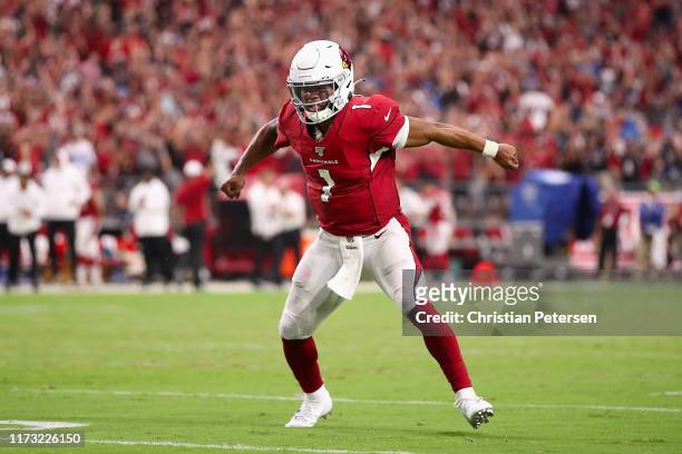 Quarterback Kyler Murray of the Arizona Cardinals celebrates after converting a two-point conversion against the Detroit Lions during the final...
