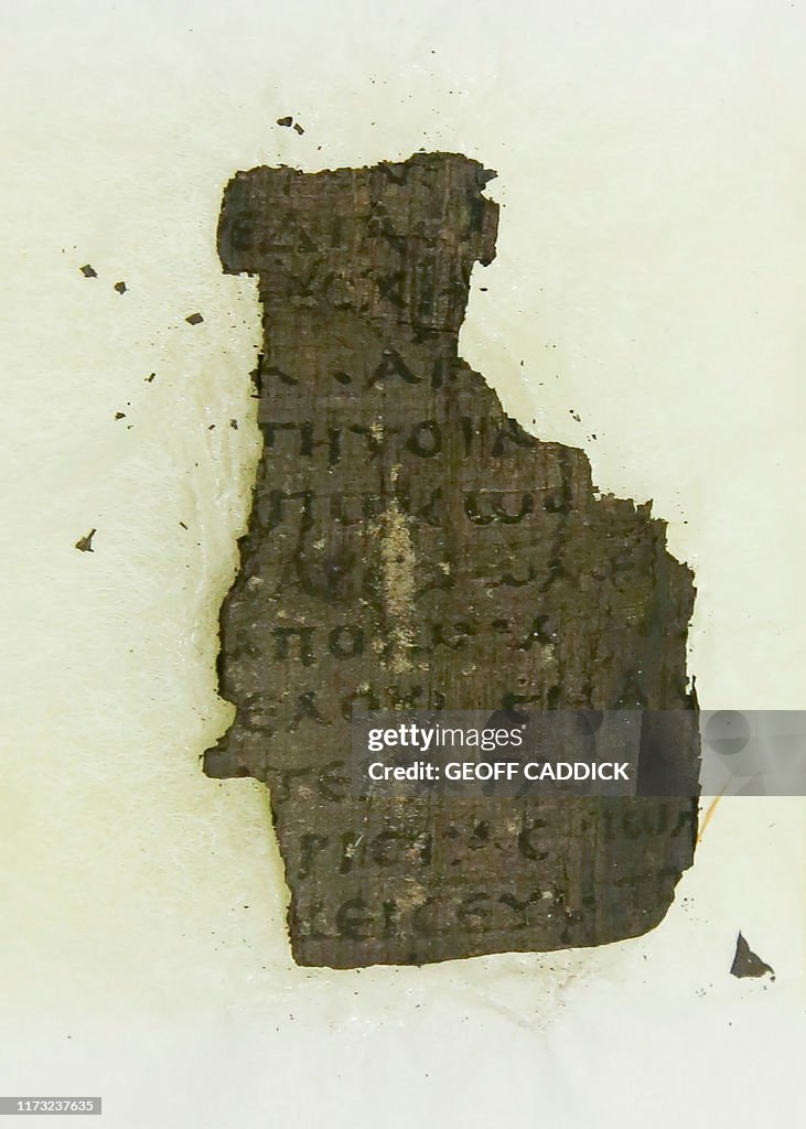 BRITAIN-FRANCE-HISTORY-SCIENCE-HERCULANEUM SCROLLS