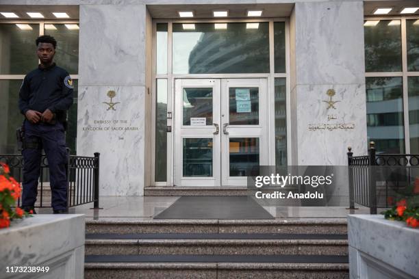 Saudi Consulate 296 Saudi Arabia Embassy In Washington Stock Photos, High-Res Pictures ...