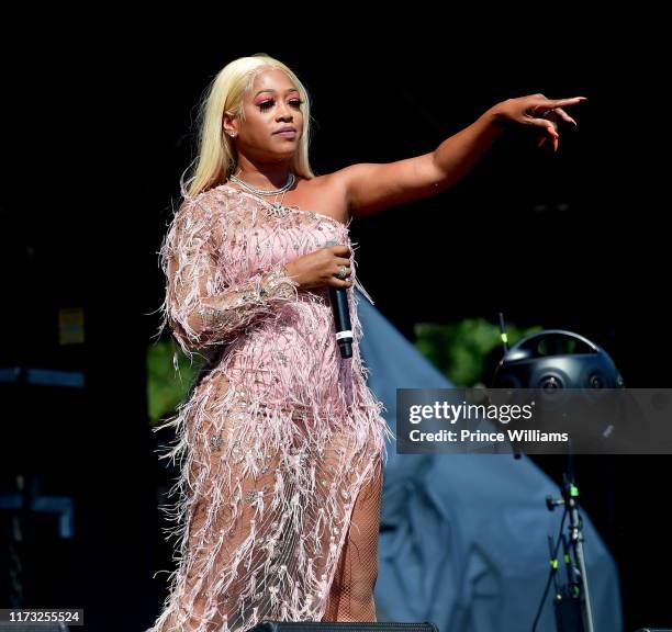 Trina Rapper Mouth 9,001 Trina Photos Stock Photos, High-Res Pictures, and Images - Getty ...