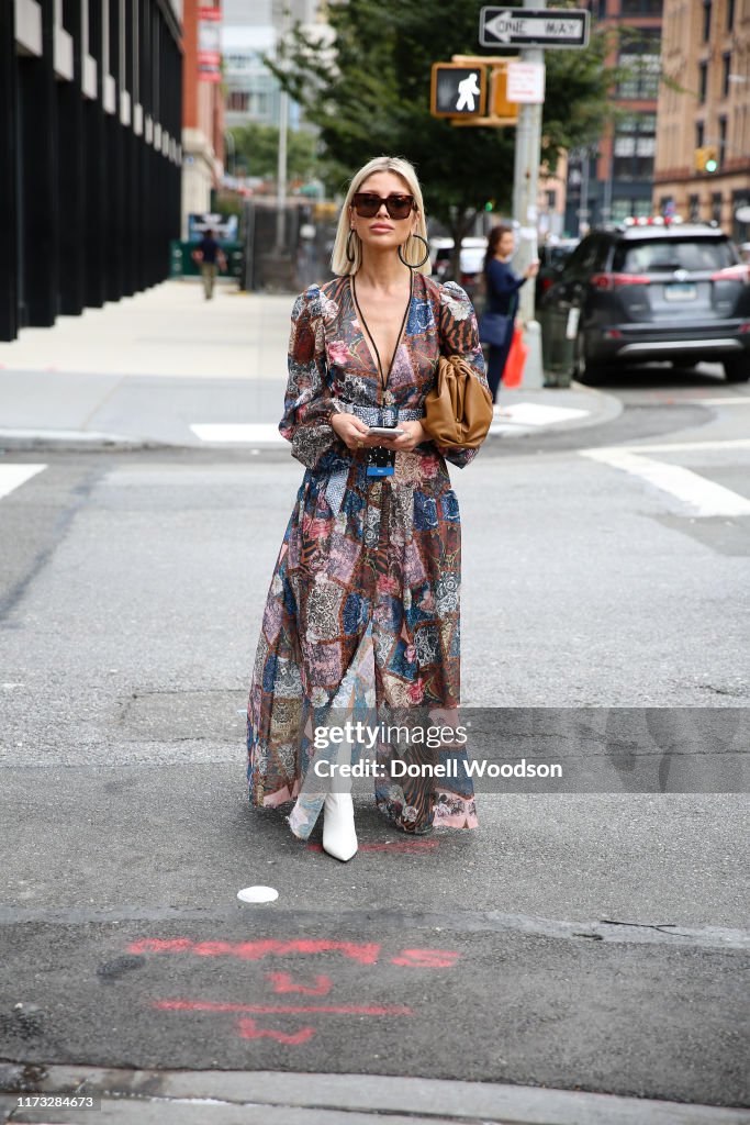 Street Style - New York Fashion Week September 2019 - Day 4