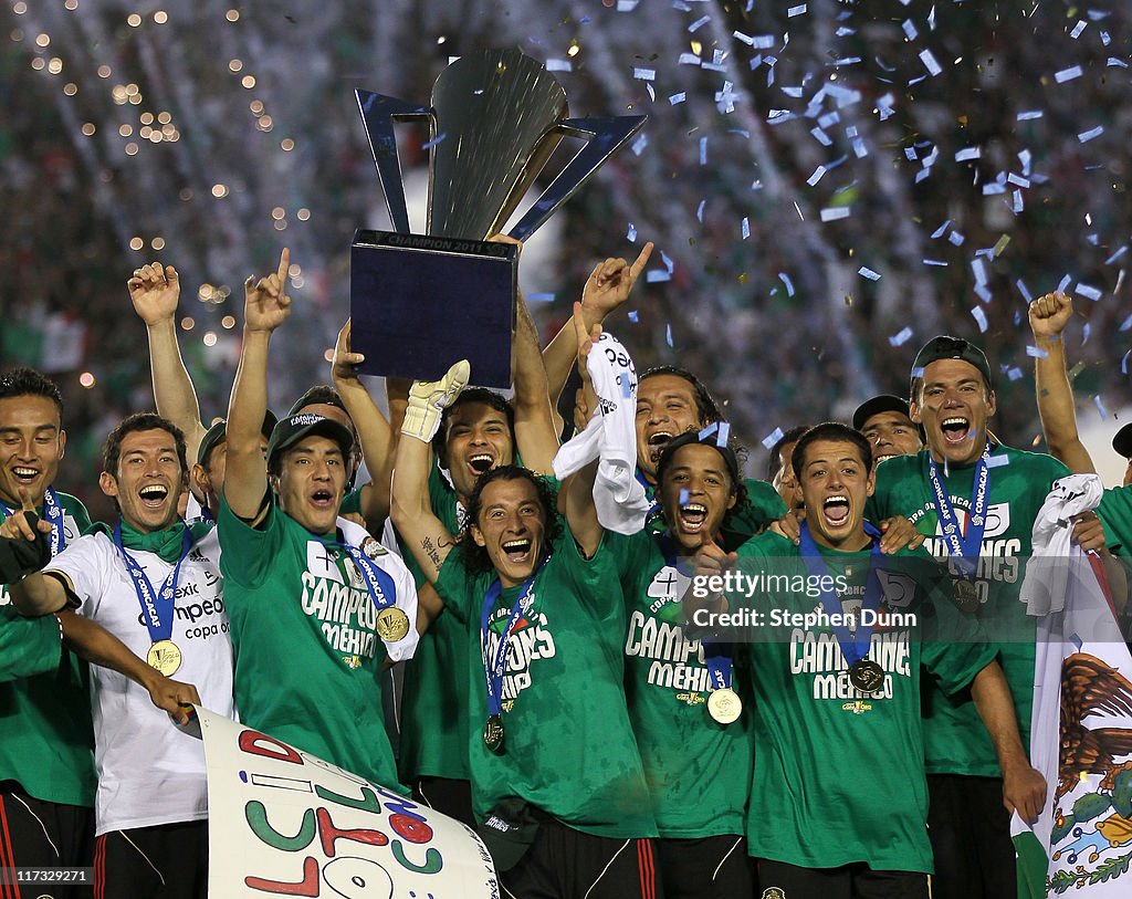 CONCACAF Championship - United States v Mexico