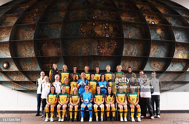 Doctor James Ilic, Assistent Physiotherapist Lauren Cramer, Emily van Egmond, Leena Khamis, Teigen Allen, Heather Garriock, Clare Polkinghorne,...