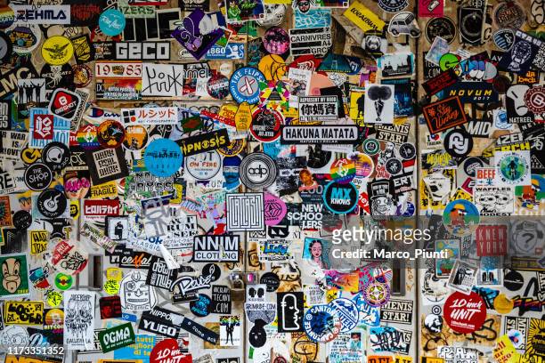 貼紙背景 - street art 個照片及圖片檔