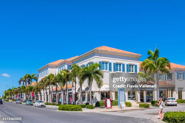 turks and caicos, providenciales - grace bay - turks and caicos islands stock pictures, royalty-free photos & images