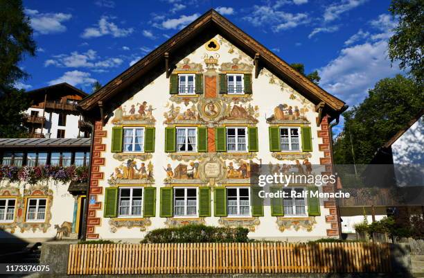hänsel and gretel house at oberammergau. bavaria germany. - hänsel and gretel stock pictures, royalty-free photos & images