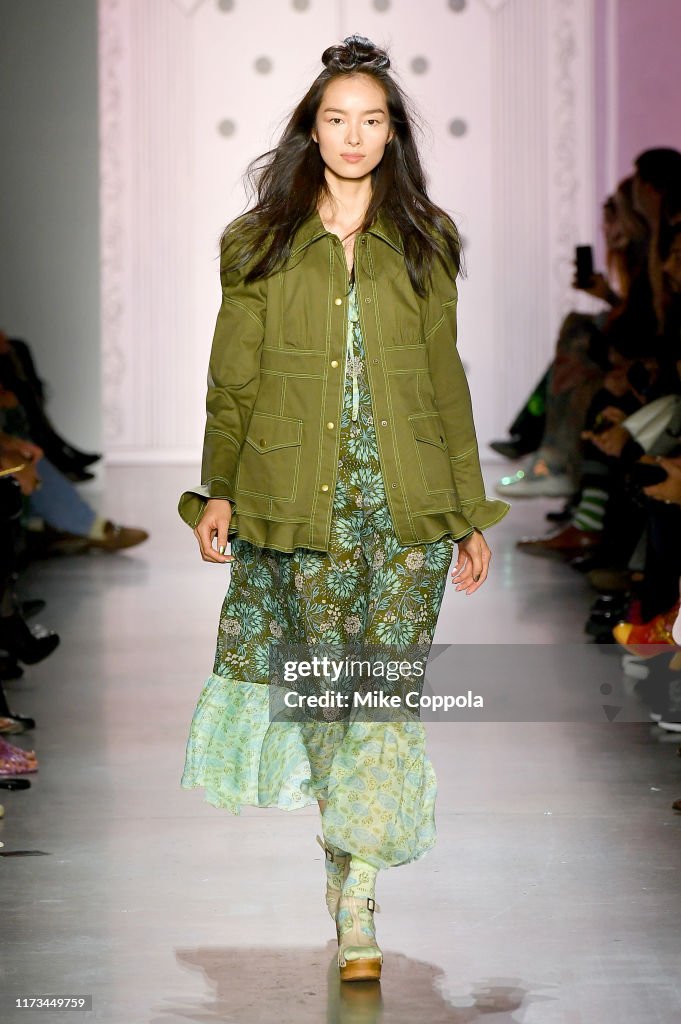 Anna Sui - Runway - September 2019 - New York Fashion Week: The Shows