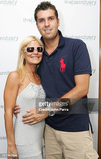 Lizzie Grubman and Chris Stern during 2005 MTV VMA - The Sanctuary by BWR & Best Events Premiere Gifting Hotel at Sanctuary Hotel in Miami Beach,...