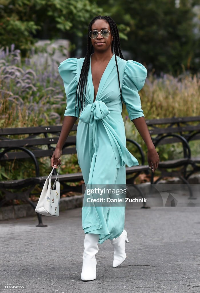 Street Style - New York Fashion Week September 2019 - Day 5