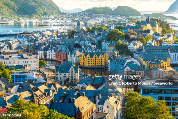 brosundet canal and art nouveau houses, alesund, norway - norwegian culture ストックフォトと画像