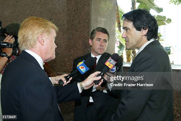 The Blake family attorney Barry Felsen talks to the media after a hearing in the custody case for the child of actor Robert Blake at Los Angeles...