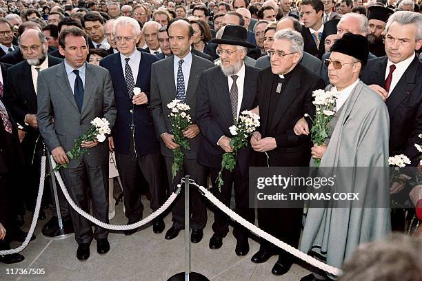 French Communist Party general secretary Robert Hue, French Minister of Education François Bayrou, PS First Secretary Lionel Jospin, French Prime...