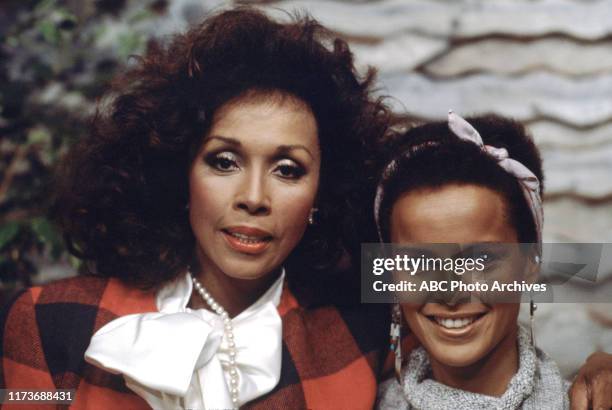 Is Shari Belafonte In The Morning Show 148 Shari Belafonte Harper Photos & High Res Pictures - Getty Images