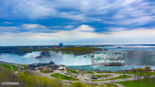 niagara falls aerial view - horseshoe falls niagara falls stock pictures, royalty-free photos & images