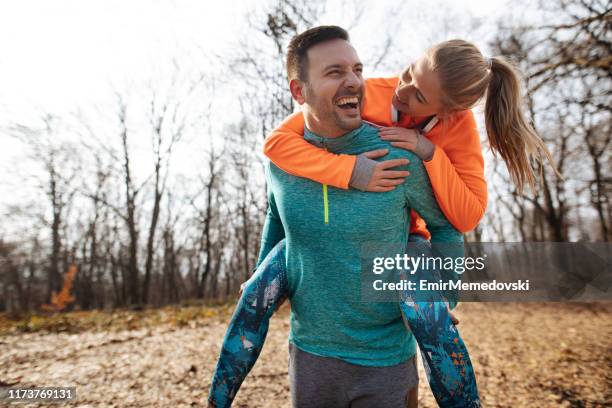 Woman giving man piggyback ride photo – Free Adorable couple Image on  Unsplash