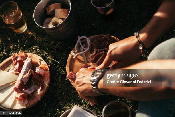 cutting salami - basque fotografías e imágenes de stock