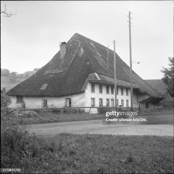 Thatched farmhouse in Muhen, 1983