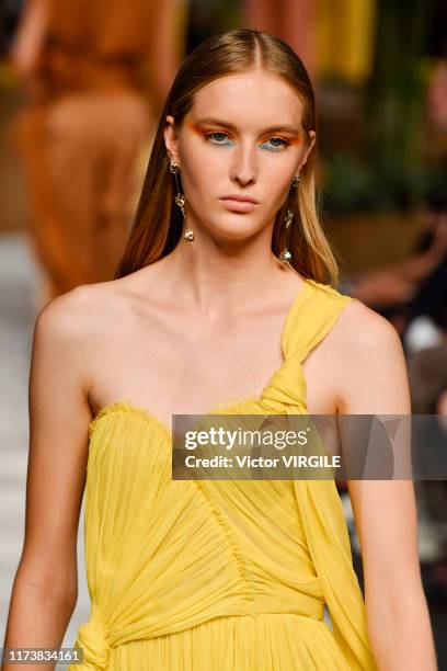 Model walks the runway at the Oscar de la Renta Ready to Wear Spring/Summer 2020 fashion during New York Fashion Week on September 10, 2019 in New...