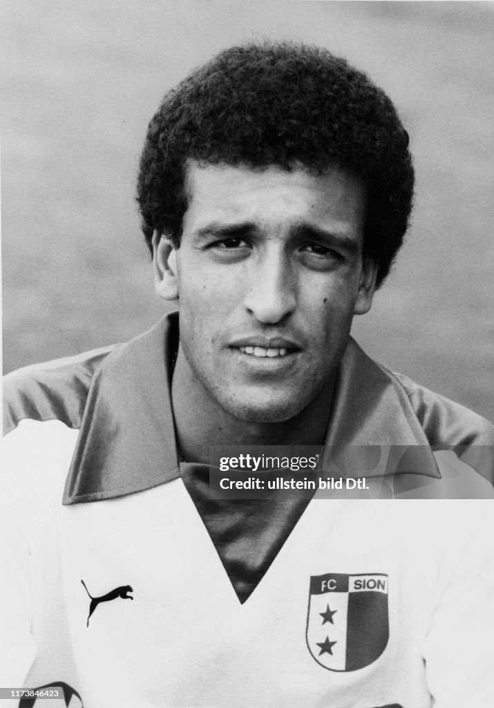 Aziz Bouderbala FC Sion 1984