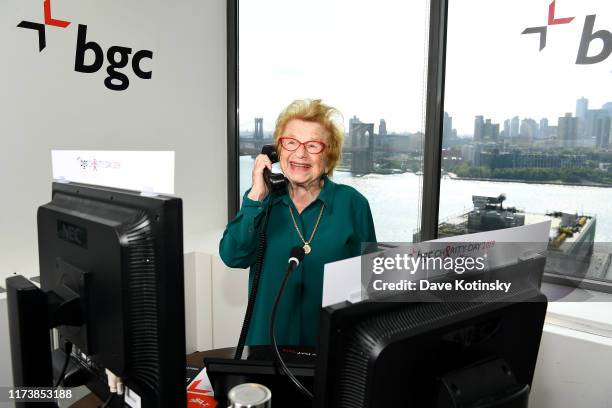 415 Ruth Fitzgerald Photos & High Res Pictures - Getty Images