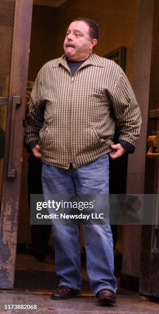 Steven Signorelli Nassau County Mineola Court Photos and Premium High Res Pictures ...