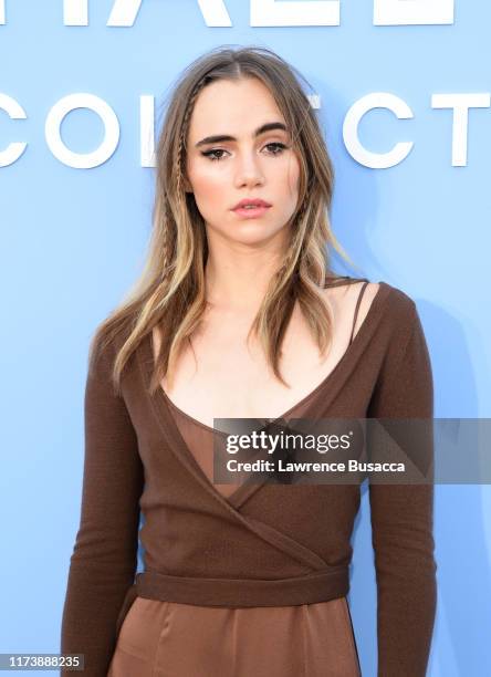 Suki Waterhouse attends the Michael Kors Collection Spring 2020 Runway Show on September 11, 2019 in Brooklyn City.