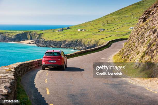 kia sportage suv on slea head drive dingle peninsula ireland - ireland coast car stock pictures, royalty-free photos & images