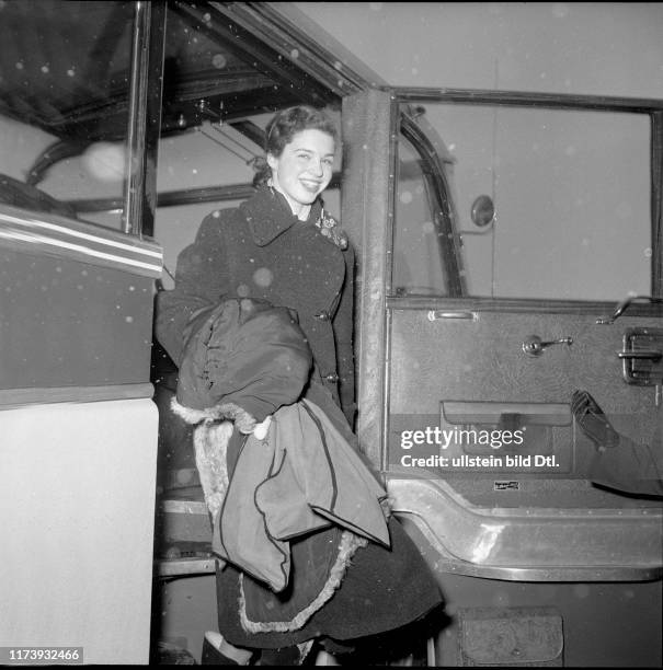 11 Valda Osborn Stock Photos, High-Res Pictures, and Images - Getty Images