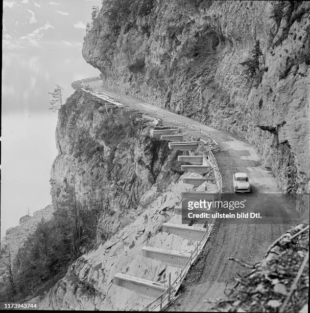 Road extension on the right shore side of Lake Thun 1964