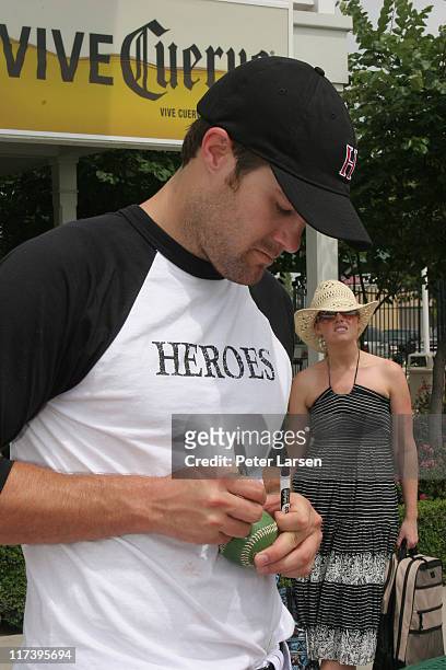 Geoff Stults and Amy Olsen during Klein Creative Communications Provides Gift Bags at the 2006 Reebok Heroes Celebrity Baseball Game at Dr. Pepper...