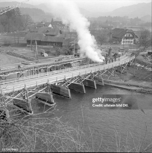 Jarberg Jaberg Photos and Premium High Res Pictures - Getty Images