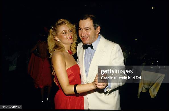 Model Sonja B rtschi With Photographer Otto Weisser 1984 Playboy Model Sonja B rtschi With Photographer Otto Weisser 1984 Playboy