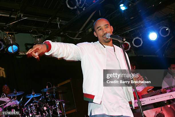 Johnta Austin during Virgin and Bombay Sapphire Chicago Showcase for Johnta Austin with Jermaine Dupri - August 8, 2006 at Joe's Sports Bar in...