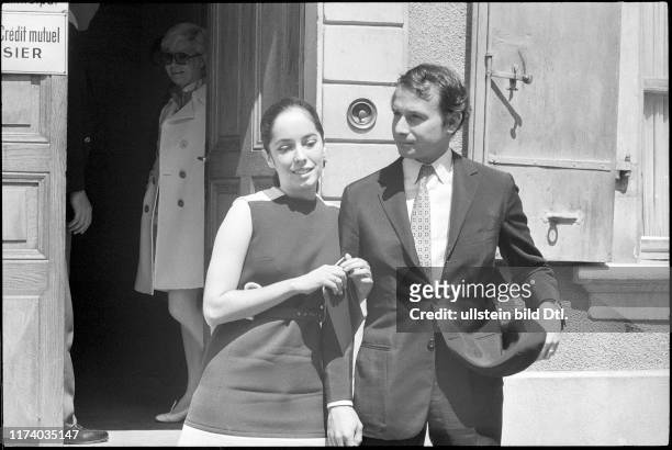 Zivile Hochzeit von Josephine Chaplin und Nikolas Sistovaris, 1969