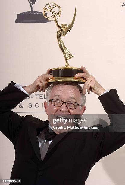 Leslie Jordan, winner Outstanding Guest Actor in a Comedy Series for "Will & Grace"