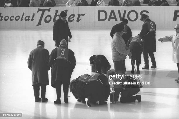 Eiskunstlauf-WM 1966 in Davos: Pflichtlaufen der Frauen, Preisrichter