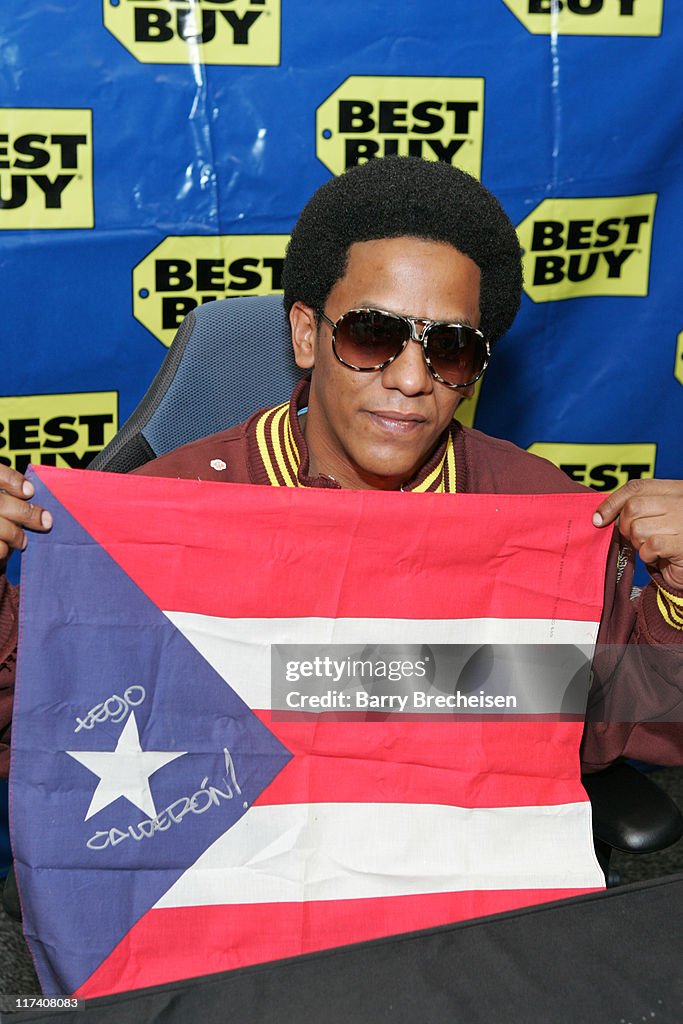 Tego Calderon during Tego Calderon Signing at Best Buy in Chicago