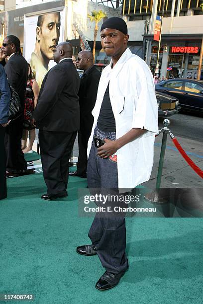 David Thomas during The Los Angeles Premiere of Columbia Pictures' "Gridiron Gang" at Grauman's Chinese Theatre in Hollywood, California, United...