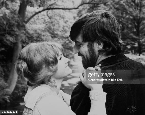 Jennie Linden, Alan Bates in "Women in Love" 1969