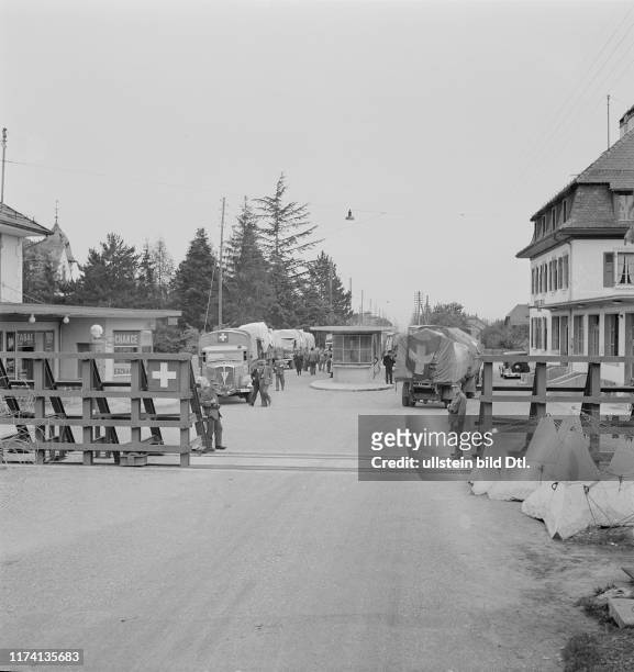 Konvoi; Kolonne an der Grenze zu Frankreich; 1944