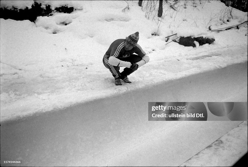 Olympische Spiele Lake Placid 1980, Bob, Training: Erich Schärer an Stelle des Kufenbruchs