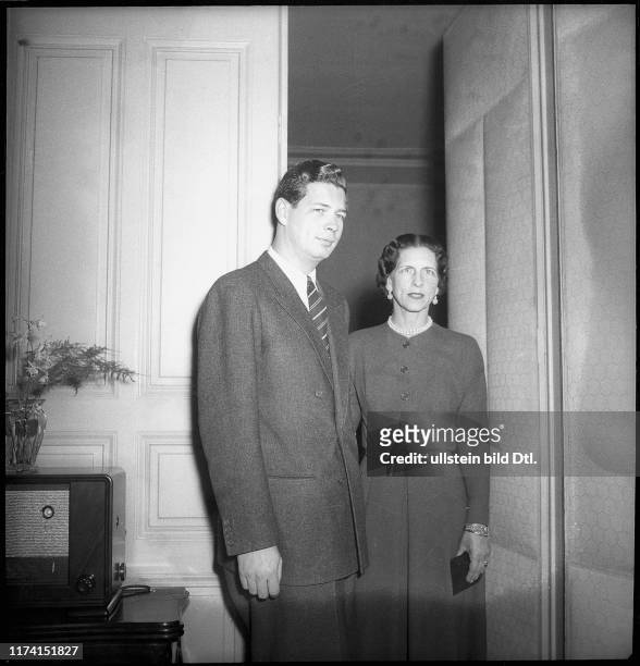 Former King Michael of Romania with his mother Helene in Lausanne, 1948