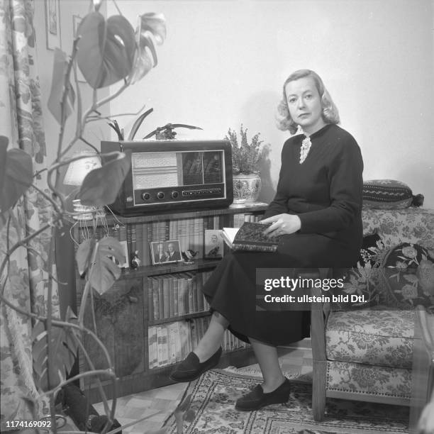 Hertha Thiele, german actress; Berne 1954