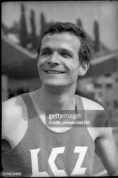 Marcus Ruffel 42 Markus Ryffel Stock Photos, High-Res Pictures, and Images - Getty Images